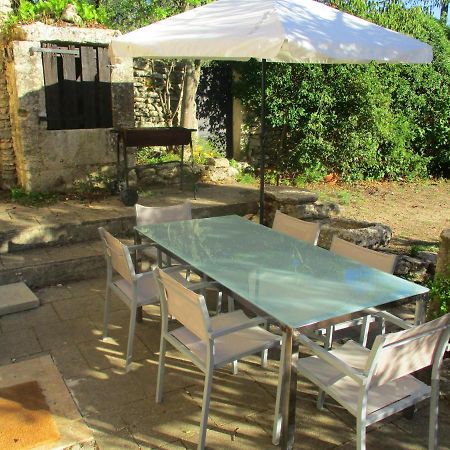 Le Mas Des Lilas Uzès Dış mekan fotoğraf