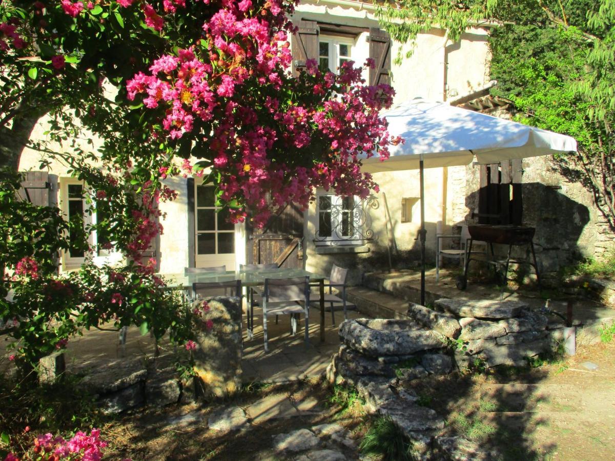 Le Mas Des Lilas Uzès Dış mekan fotoğraf